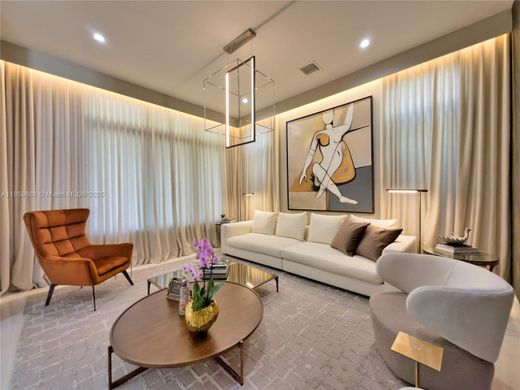 Villa in Doral, Miami-Dade County