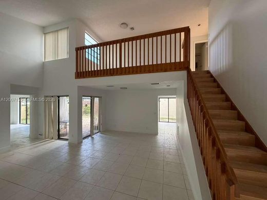 Villa in Hialeah, Miami-Dade
