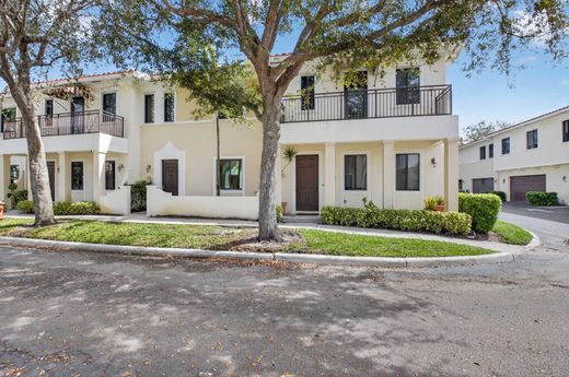 Townhouse - Boynton Beach, Palm Beach County