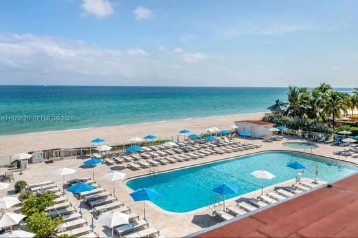 Residential complexes in Sunny Isles Beach, Miami-Dade