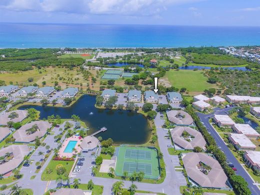 Residential complexes in Jupiter, Palm Beach