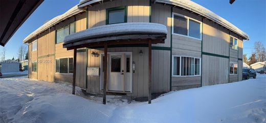 Complexes résidentiels à Aniak, Zone de recensement de Bethel