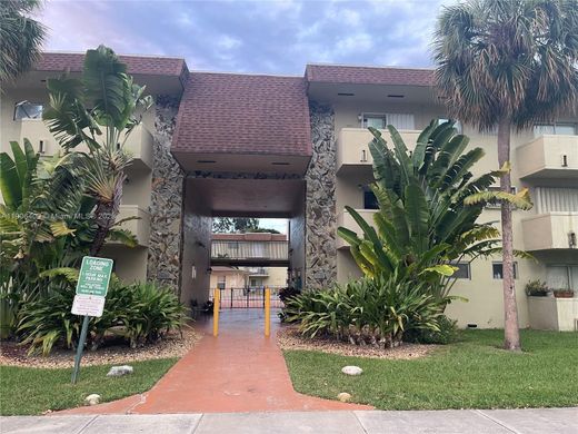 Wohnkomplexe in Miami, Miami-Dade County