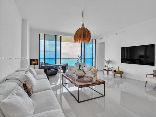 Complesso residenziale a Sunny Isles Beach, Miami-Dade County