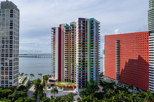 Kamienica w Miami, Miami-Dade County