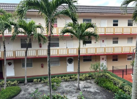 Appartementencomplex in Hialeah, Miami-Dade County