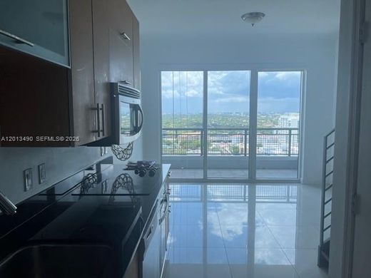 Жилой комплекс, Майами, Miami-Dade County