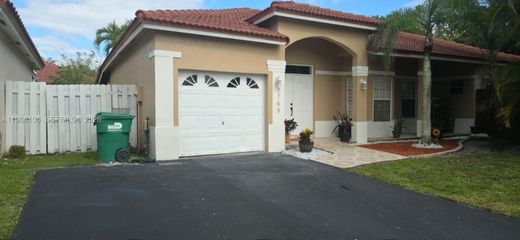 Вилла, Doral, Miami-Dade County