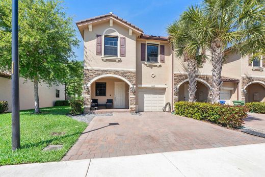 Townhouse in Margate, Broward County