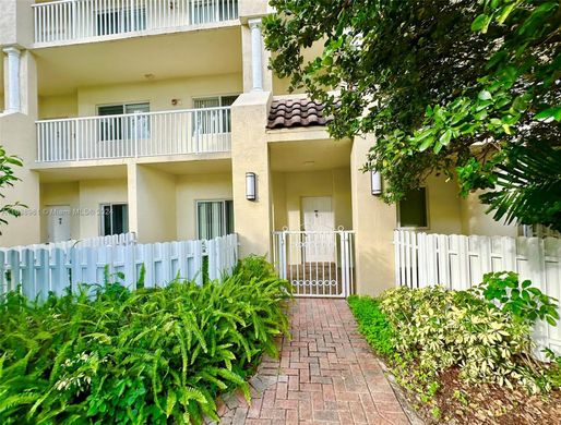 Komplex apartman Doral, Miami-Dade County