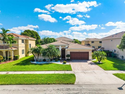 빌라 / Miami Gardens, Miami-Dade County