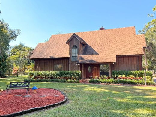 Villa in Okeechobee, Okeechobee County