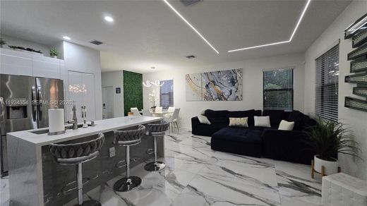 Townhouse in Miami, Miami-Dade