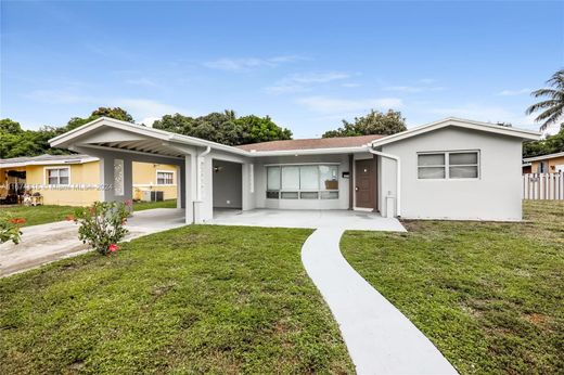 Villa - Lauderdale Lakes, Broward County