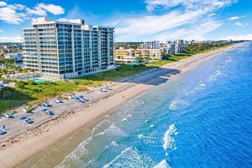 Highland Beach, Palm Beach Countyのアパートメント・コンプレックス