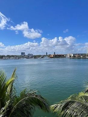 Komplex apartman Sunny Isles Beach, Miami-Dade County