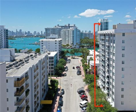 Complesso residenziale a Miami Beach, Miami-Dade County