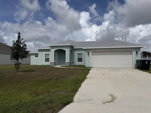 Villa in Port Saint Lucie, Saint Lucie County