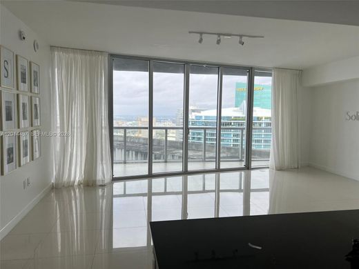 Residential complexes in Miami, Miami-Dade
