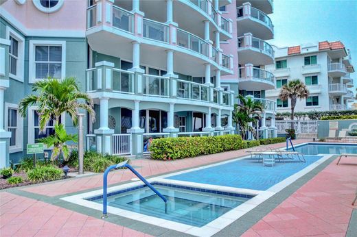 Kamienica w Deerfield Beach, Broward County