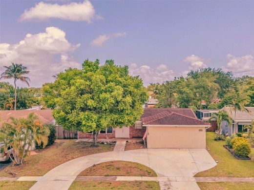 Villa - Hollywood, Broward County
