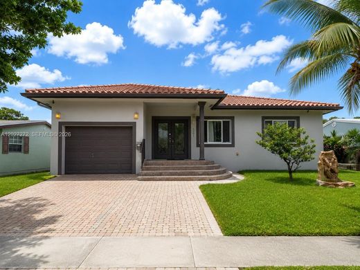 Villa à Hallandale Beach, Comté de Broward