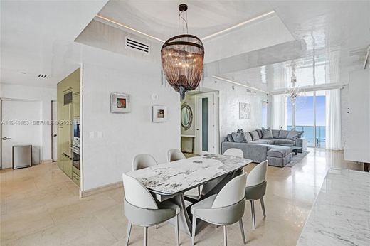 Residential complexes in Sunny Isles Beach, Miami-Dade