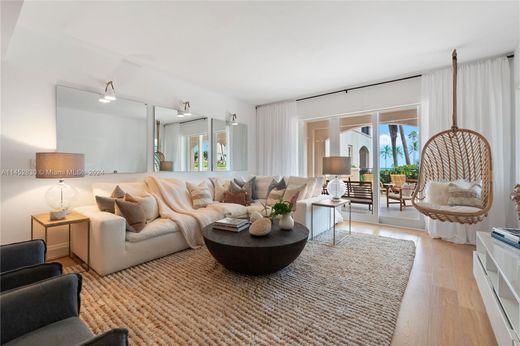 Komplex apartman Fisher Island, Miami-Dade County