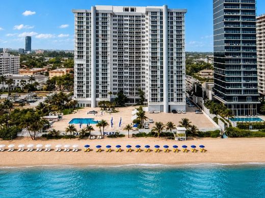 Residential complexes in Hallandale, Broward County