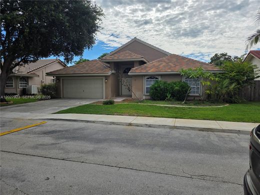 Villa in Pembroke Pines, Broward County