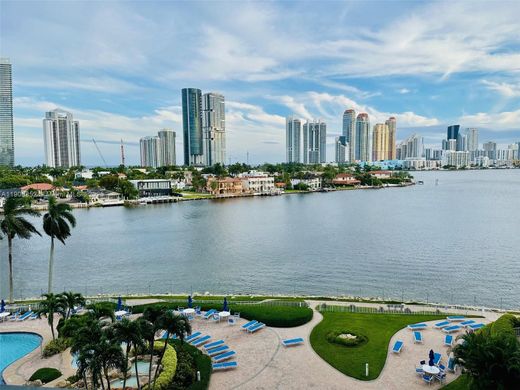 Жилой комплекс, Aventura, Miami-Dade County