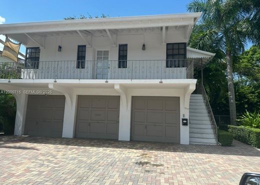 Residential complexes in Miami, Miami-Dade