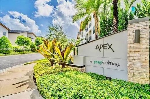 Residential complexes in Doral, Miami-Dade