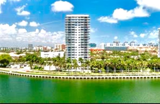 Жилой комплекс, Aventura, Miami-Dade County