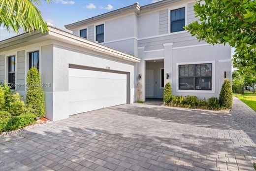 Villa in Miramar, Broward County