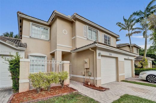 Townhouse in Pembroke Pines, Broward County