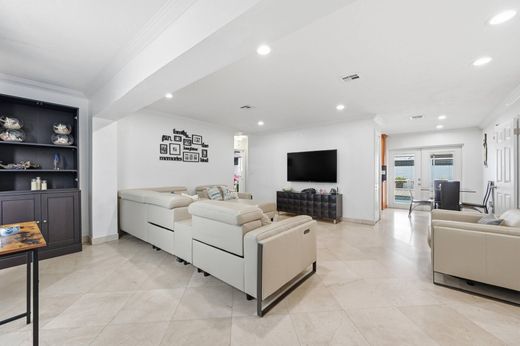 Villa - Hollywood, Broward County