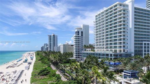 Miami Beach, Miami-Dade Countyのアパートメント・コンプレックス