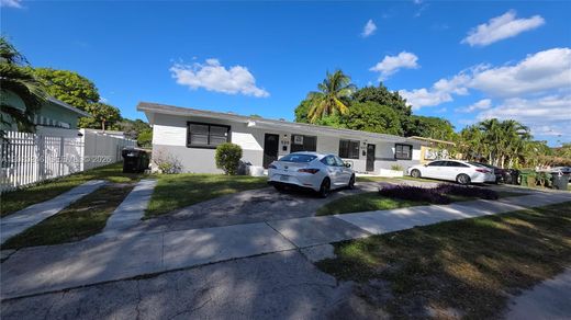 Şehir evi  North Miami, Miami-Dade County