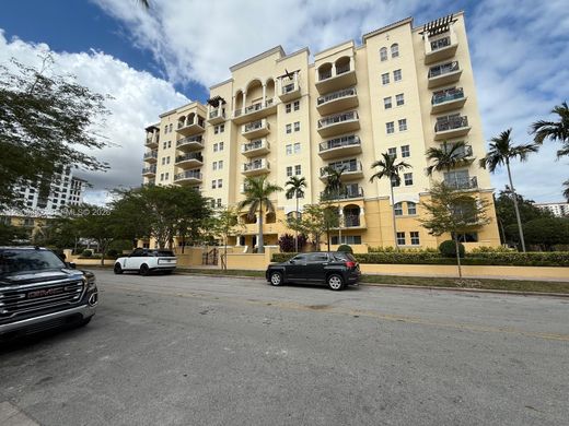 Kamienica w Coral Gables, Miami-Dade County