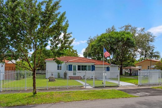 Villa in Miami, Miami-Dade