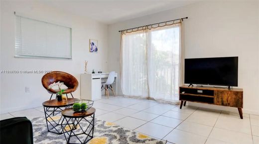 Komplex apartman Miami, Miami-Dade County