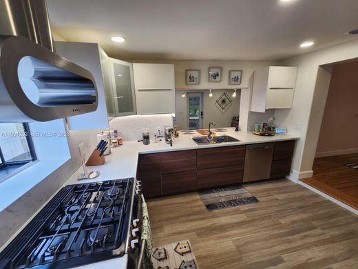 Villa in Miami Springs, Miami-Dade