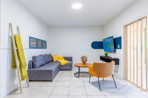 Complesso residenziale a Miami, Miami-Dade County