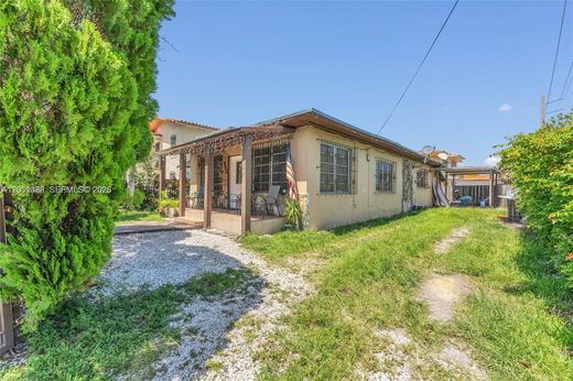 Villa in Miami, Miami-Dade