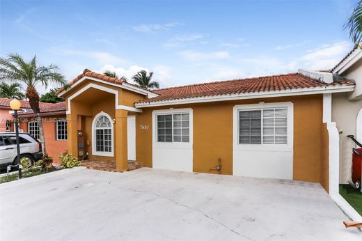 Villa in Hialeah, Miami-Dade