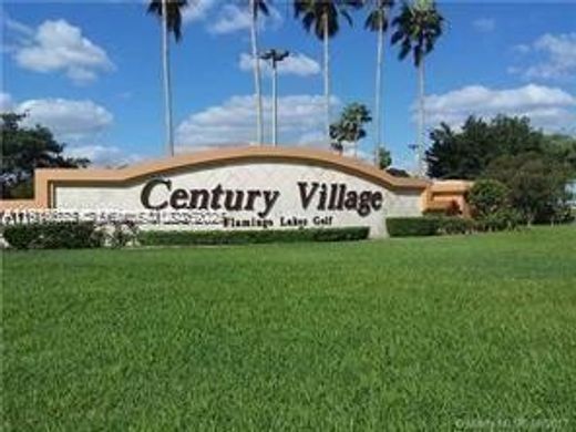 Pembroke Pines, Broward Countyのアパートメント・コンプレックス