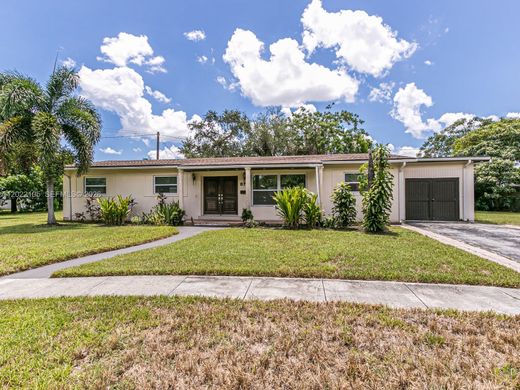 Villa en North Miami Beach, Miami-Dade County