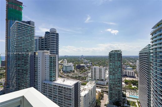 Residential complexes in Miami, Miami-Dade
