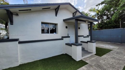 Вилла, Майами, Miami-Dade County